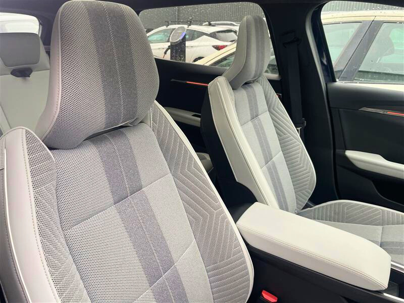 Renault Scenic E-Tech, Ionic 2025